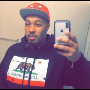 Meet your Posher, Johnny